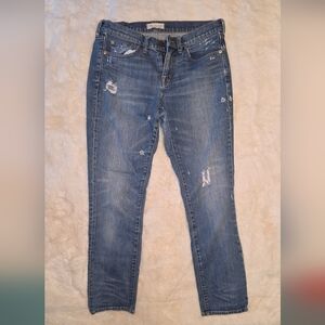Madewell Distressed Ankle Jeans in Blue